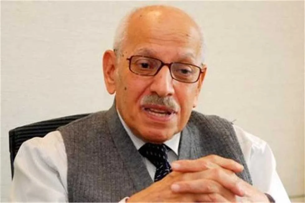 3 / الأستاذ الدكتور أحمد كمال أبو المجد